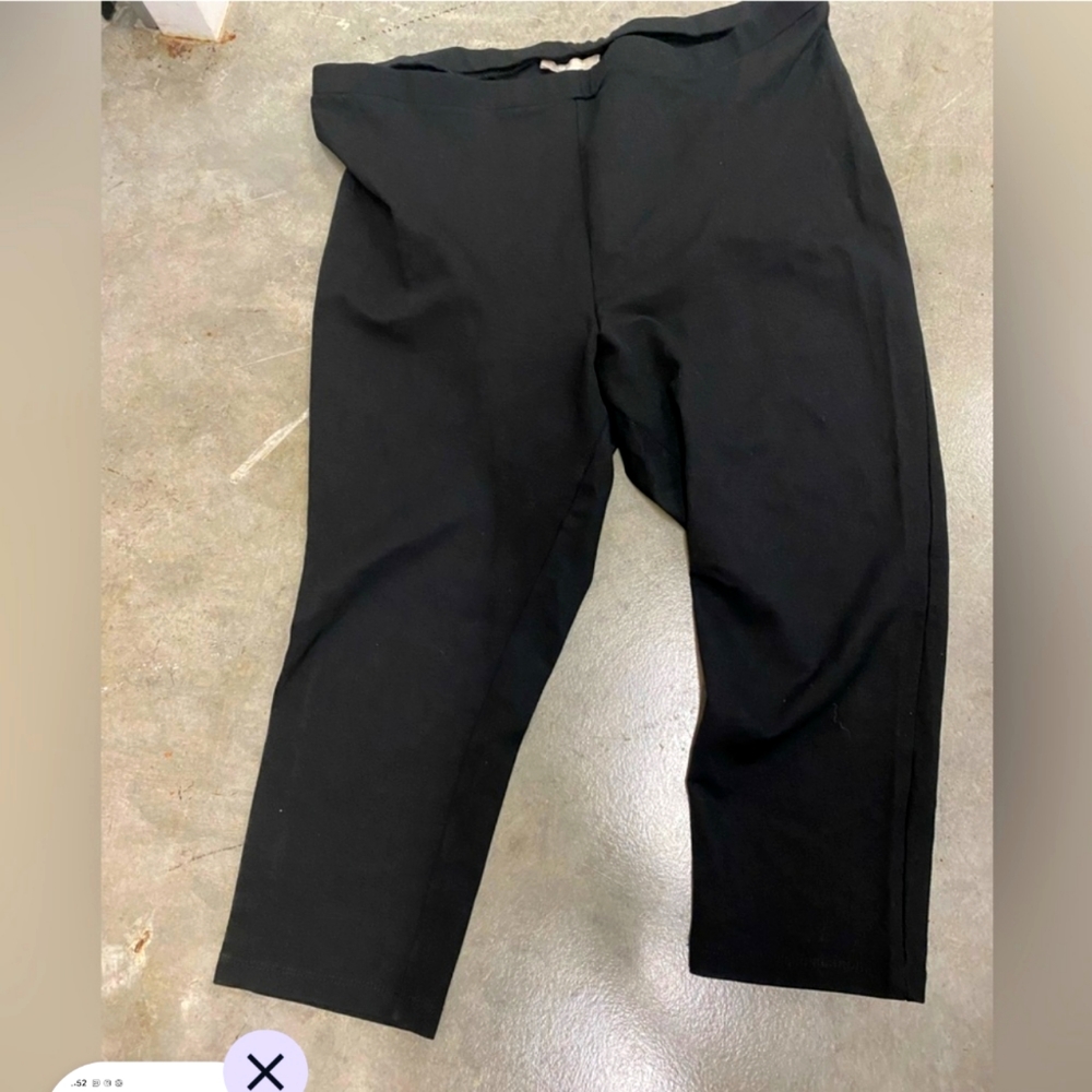 Joan Vass Short Stretch Pants, NWOT